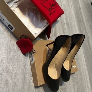 🥰🥰Christian Louboutin “FIFi”.. wore only 10 minutes. Great condition.